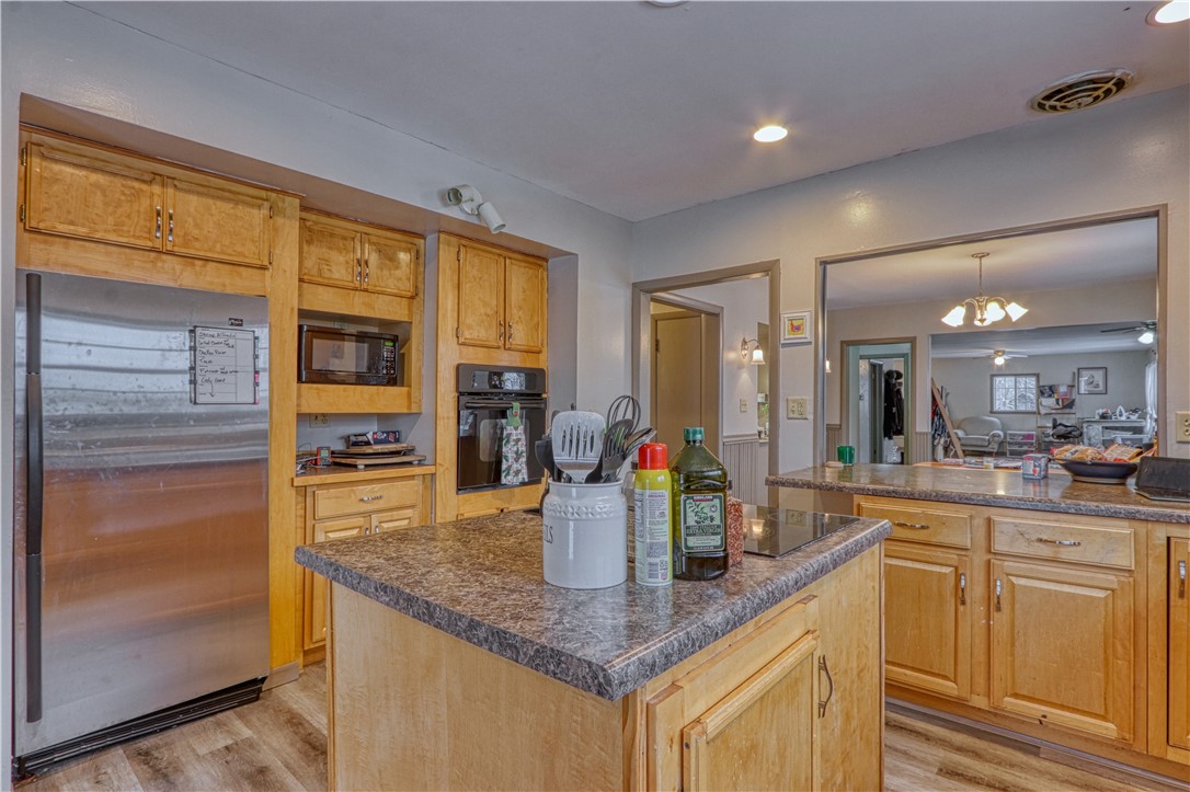 10603 California Avenue 4 Property Photo 10