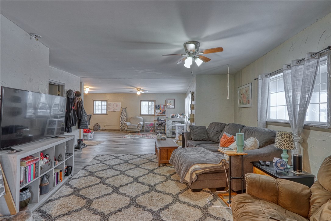 10603 California Avenue 4 Property Photo 14