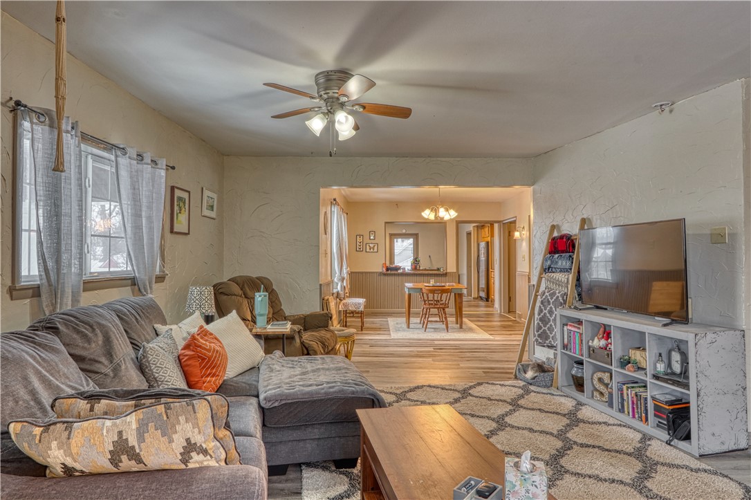 10603 California Avenue 4 Property Photo 16
