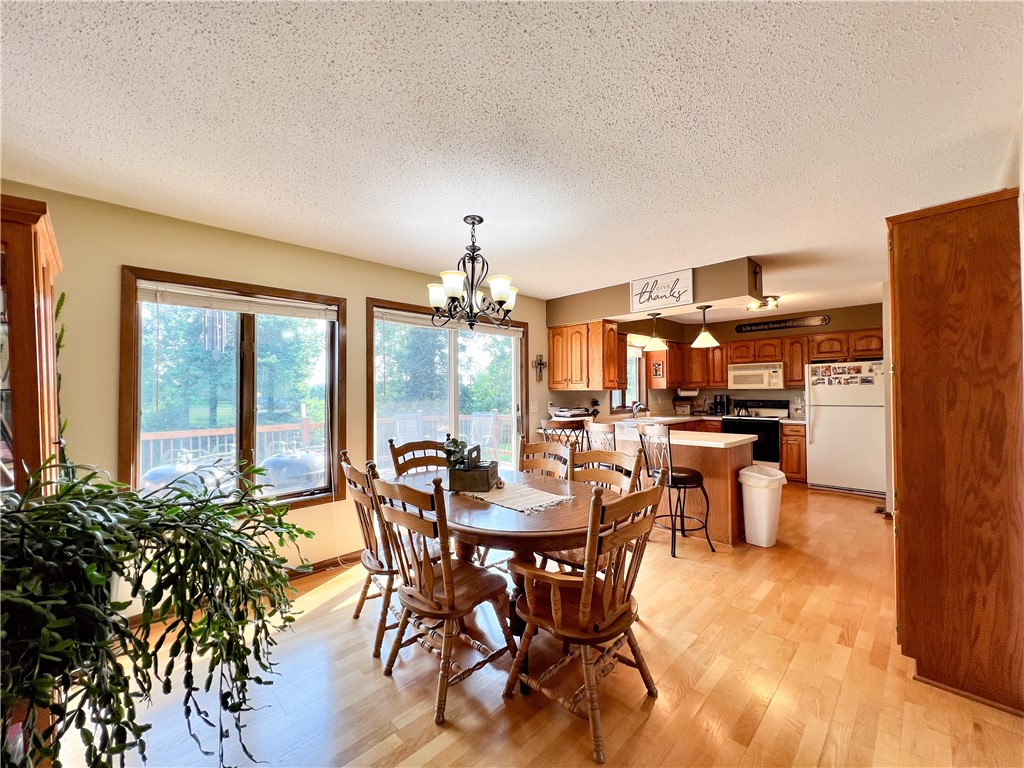 2231 18 3/4 Avenue Property Photo 7