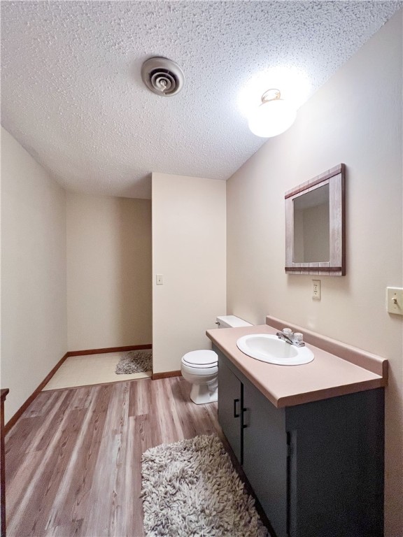 2231 18 3/4 Avenue Property Photo 24