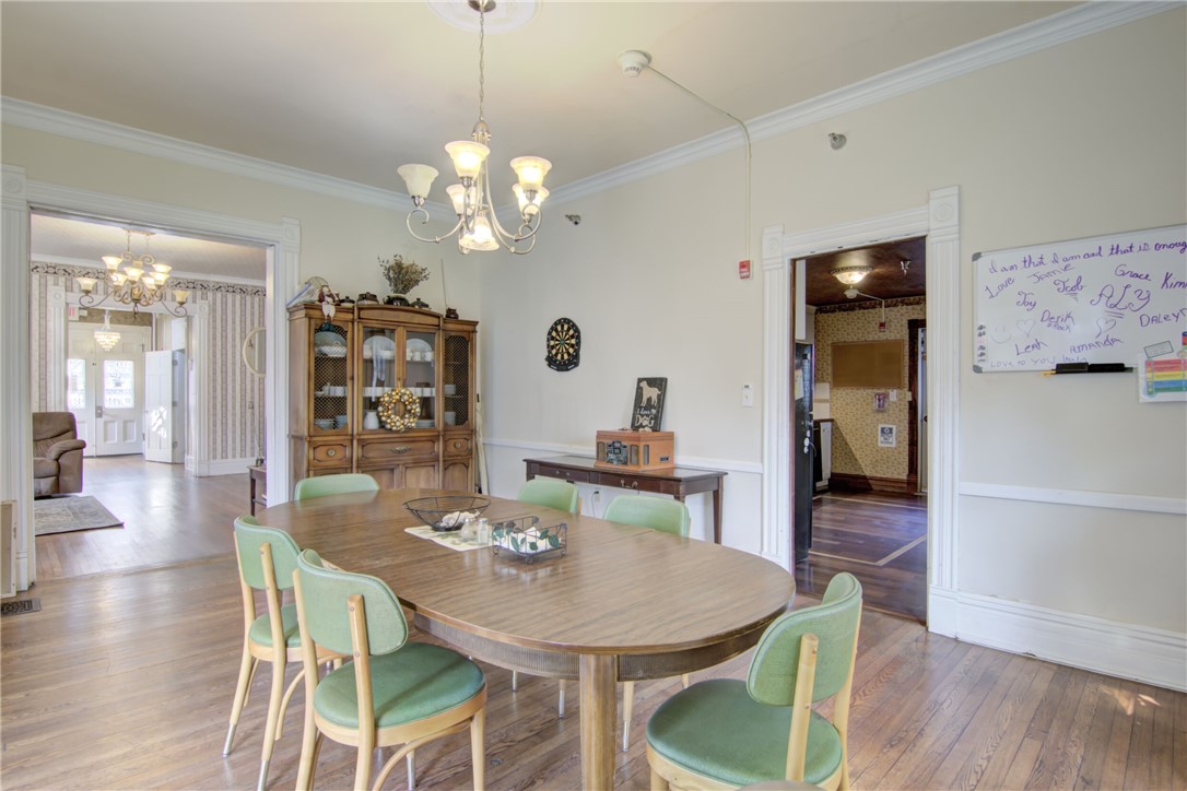 603 Bay Street Property Photo 15