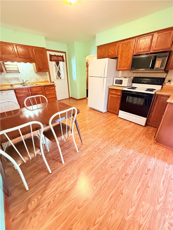 1536 Eleventh Street Property Photo 9