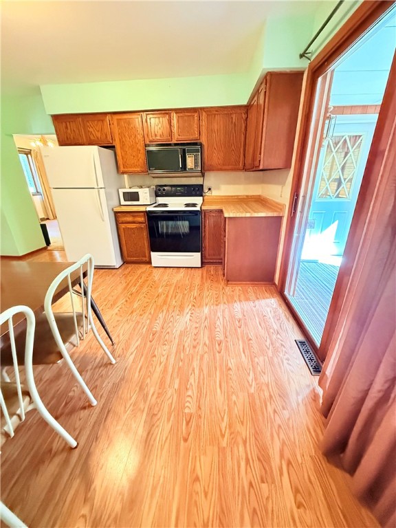 1536 Eleventh Street Property Photo 10