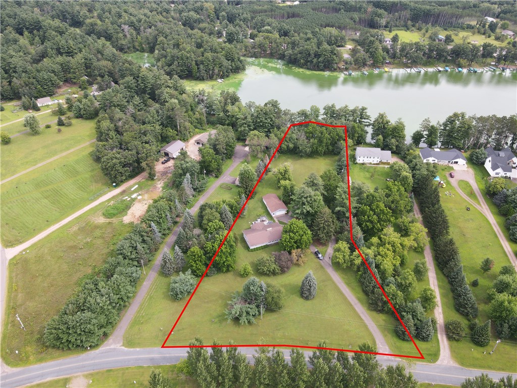 2472 9 7/16 Avenue Property Photo 2