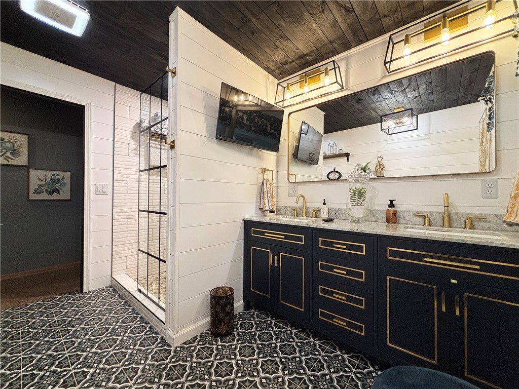 2472 9 7/16 Avenue Property Photo 26