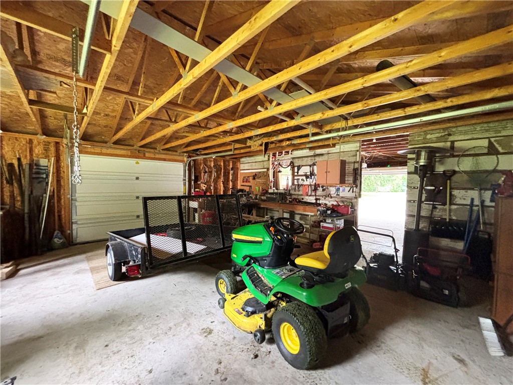 2472 9 7/16 Avenue Property Photo 41