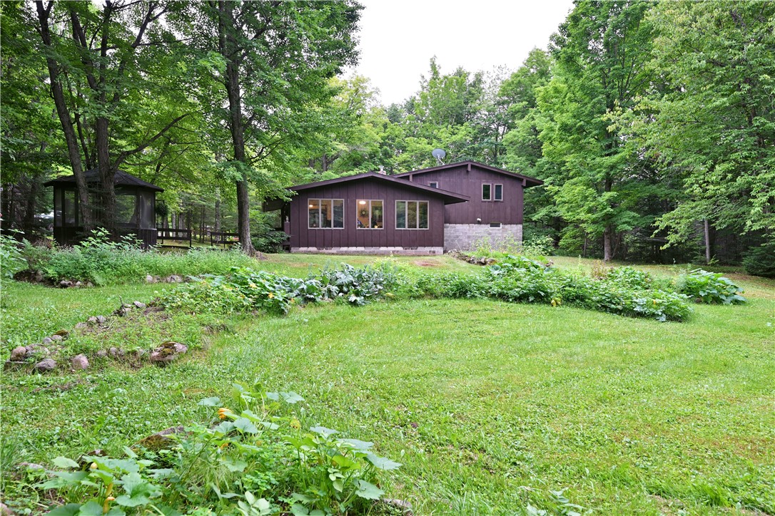 8913 E Balsam Drive Property Photo 22