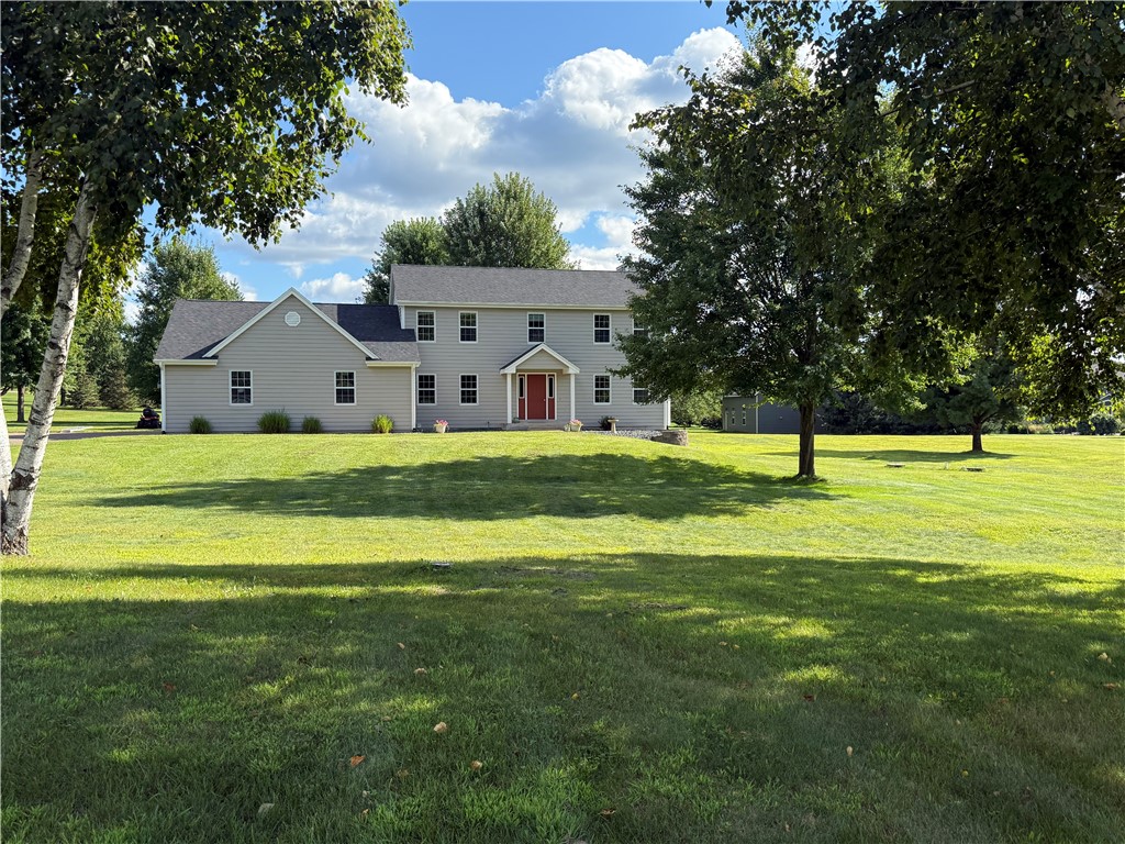 E4625 Interlachen Boulevard Property Photo 40