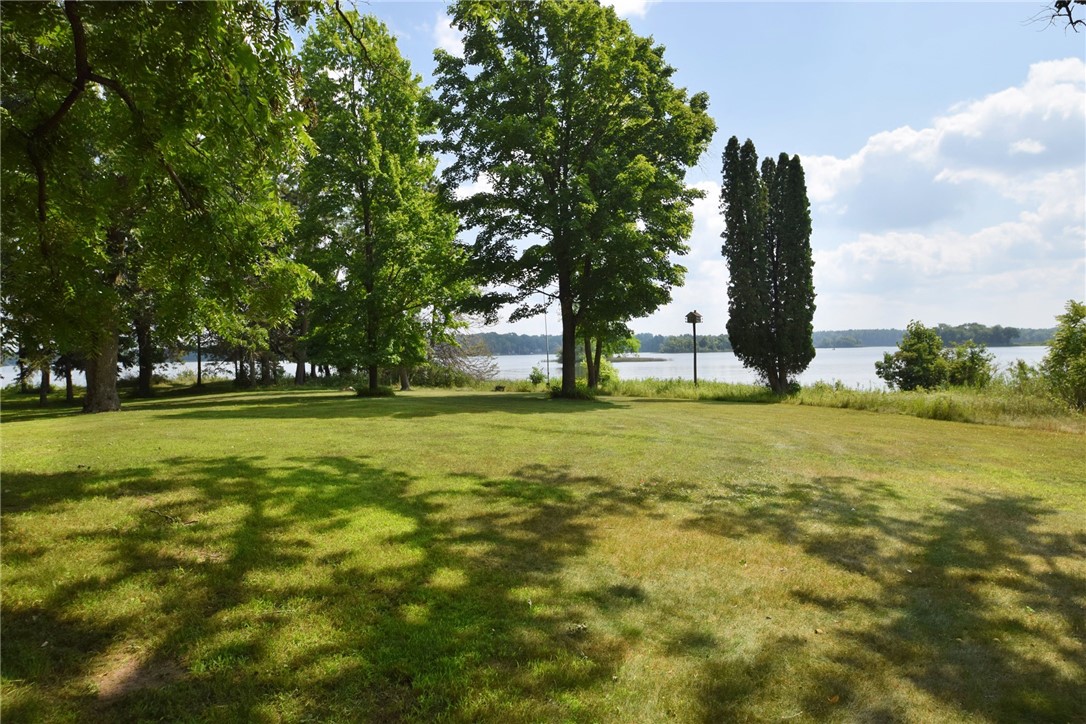 22950 County Road Y Property Photo 7