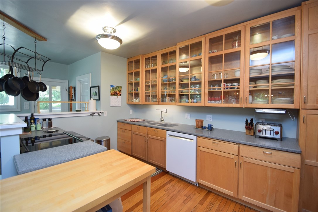 22950 County Road Y Property Photo 16