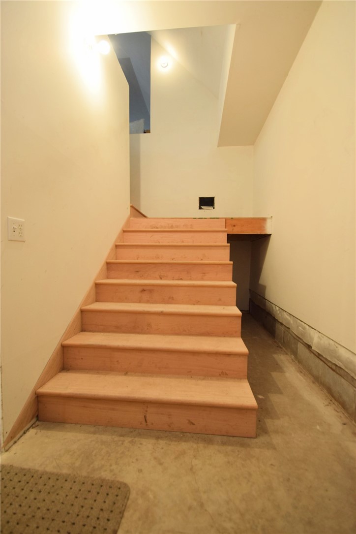 22950 County Road Y Property Photo 41