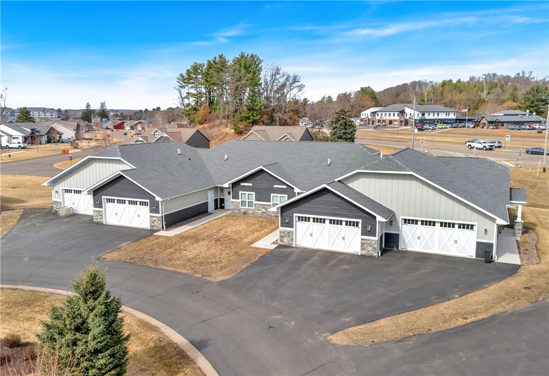 1364 Cypress Court Property Photo 2