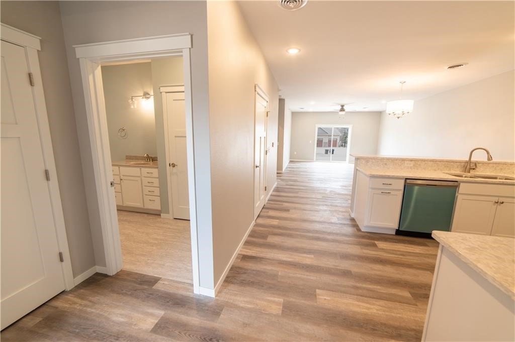 1364 Cypress Court Property Photo 7