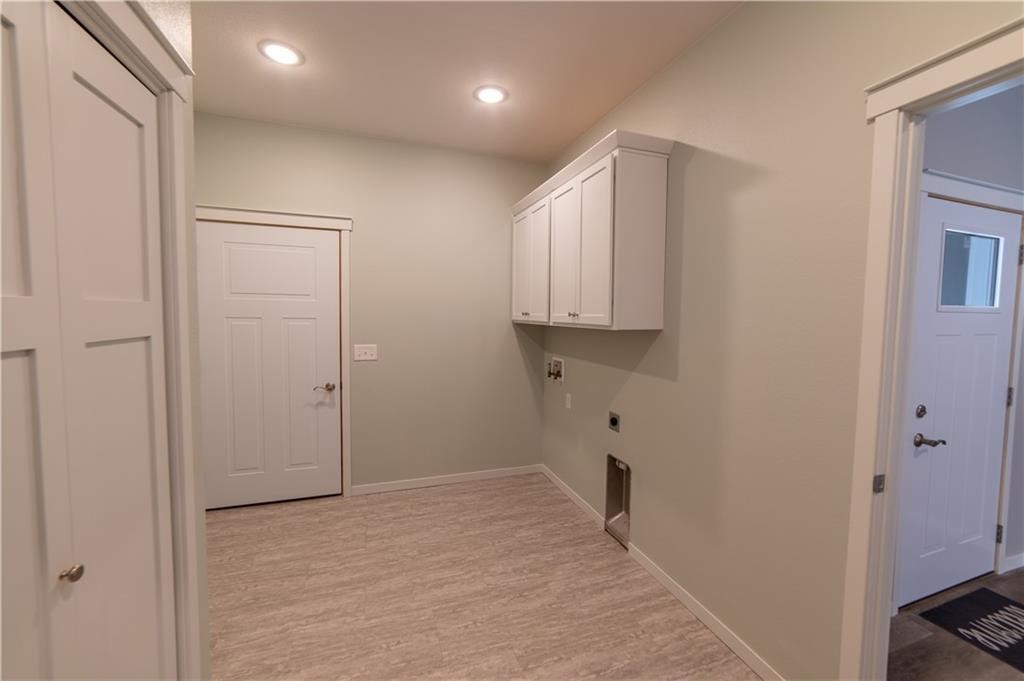 1364 Cypress Court Property Photo 18