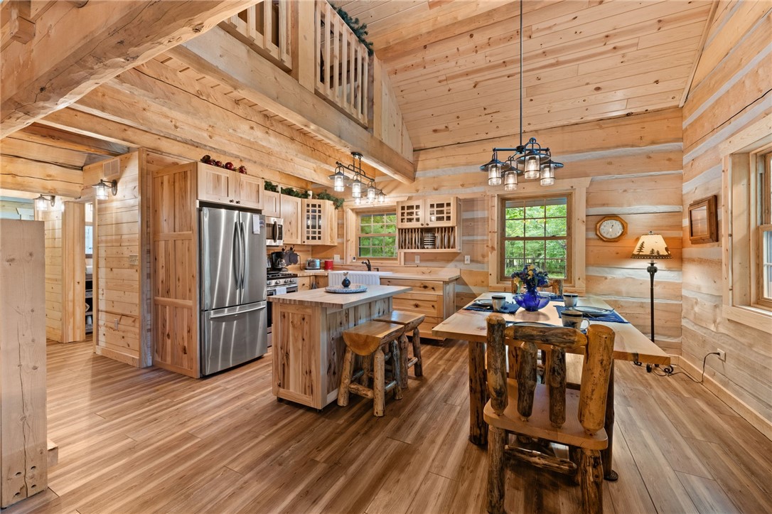 28688 Great Bear Trace Property Photo 6
