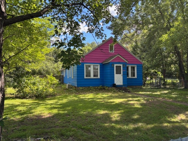 2047 111th Street Property Photo 1