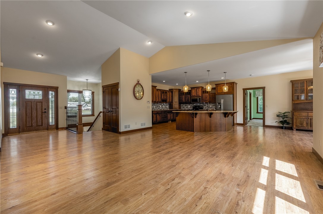 4805 147th Street Property Photo 7