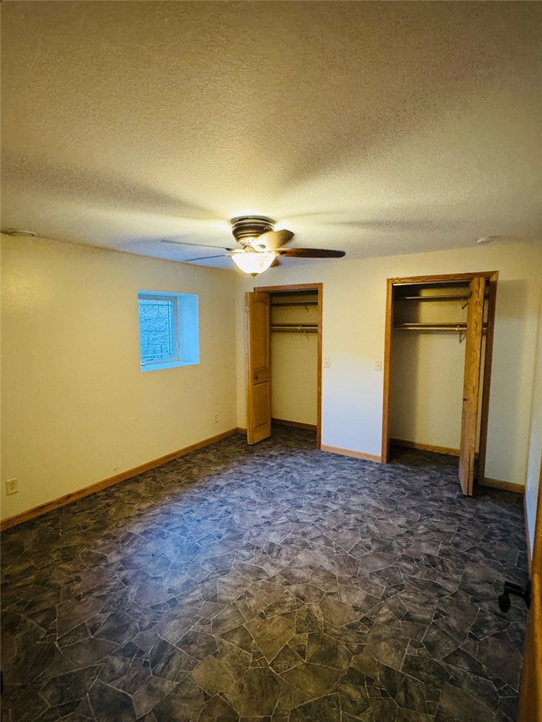 405 Diamond Street S Property Photo 31