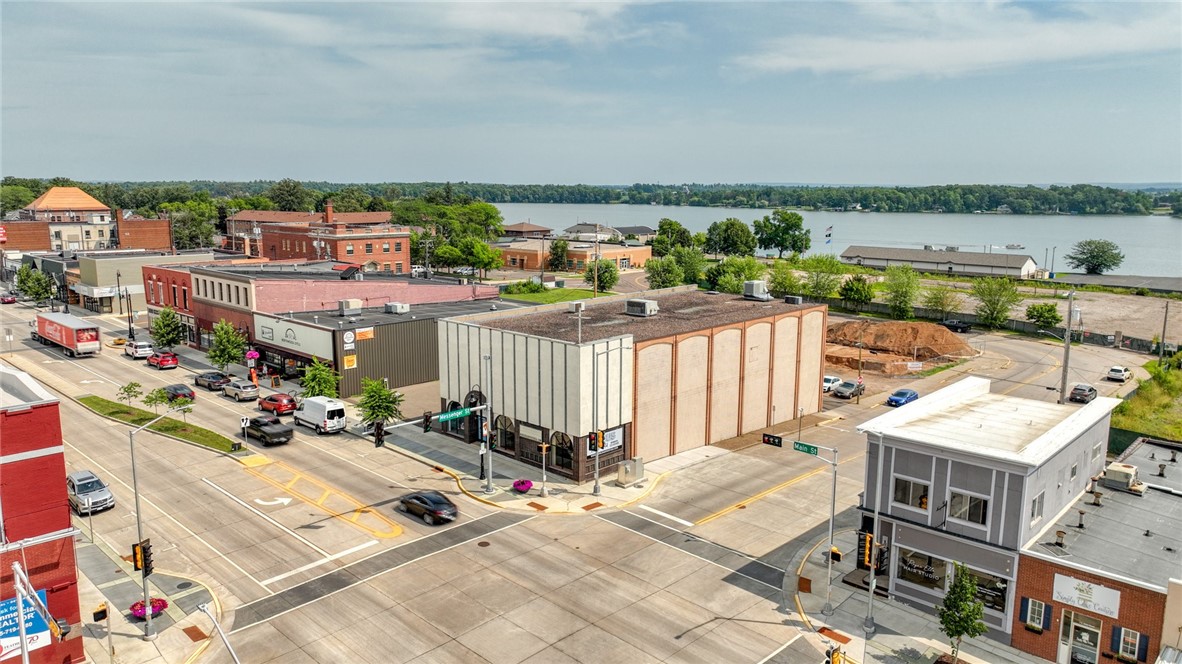 1 N Main Property Photo 4