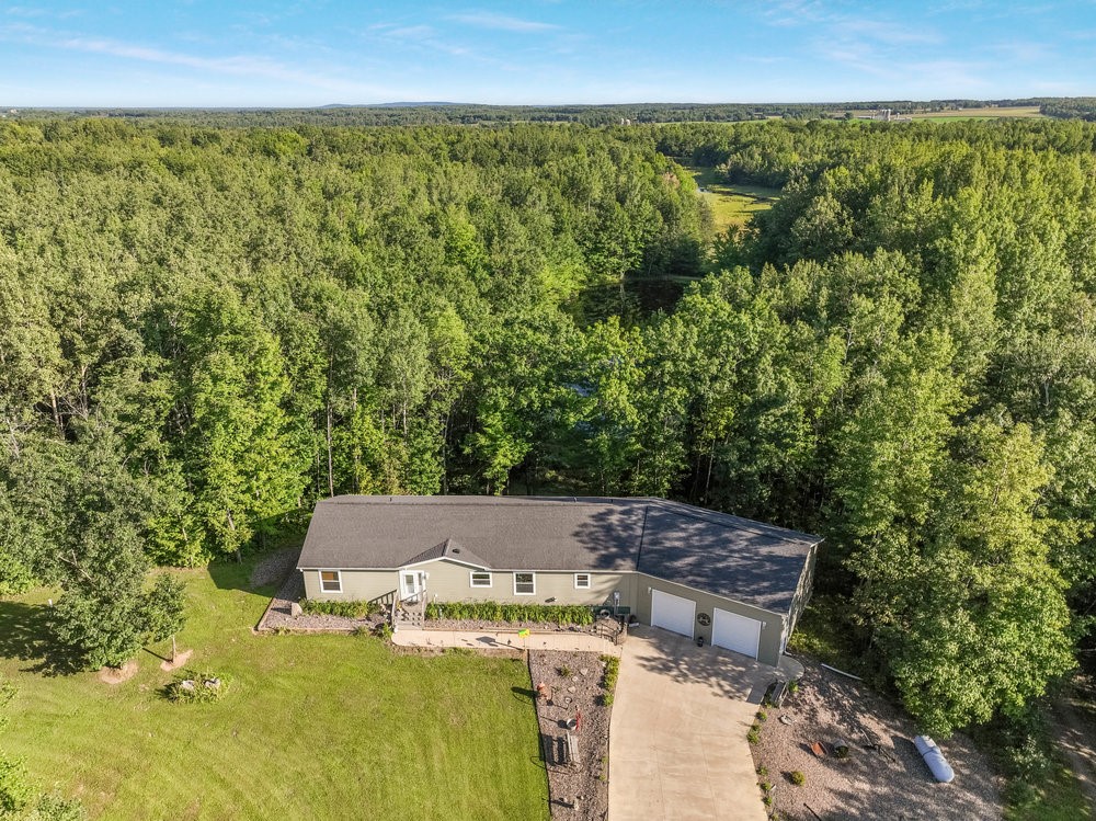 W14297 State Highway 8 Property Photo 37