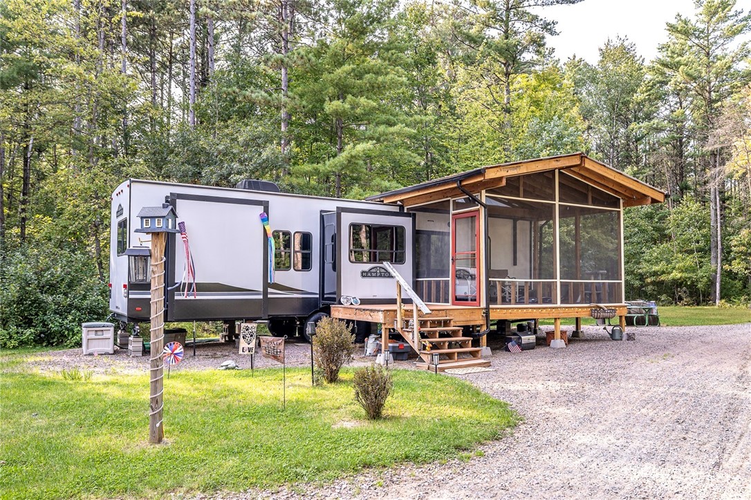 W10709 Sand Road Property Photo 14