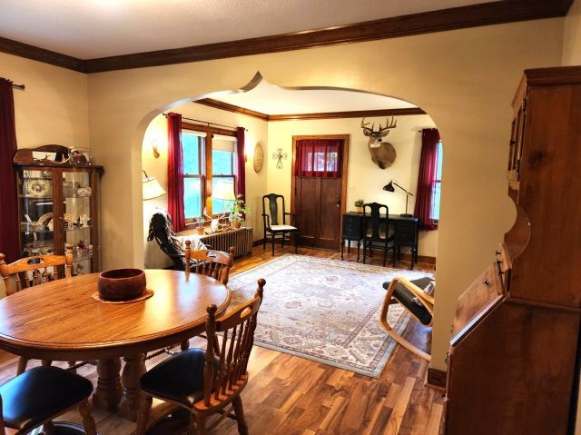 202 2nd Avenue N Property Photo 5