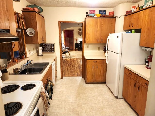 202 2nd Avenue N Property Photo 11