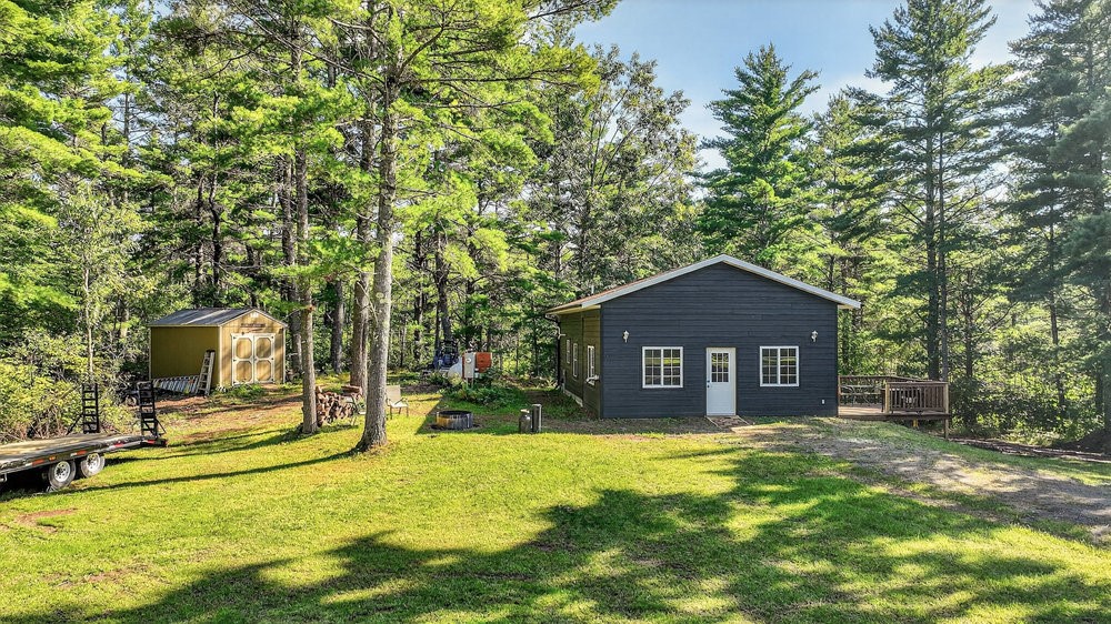 9491 Totogatic Road Property Photo 1