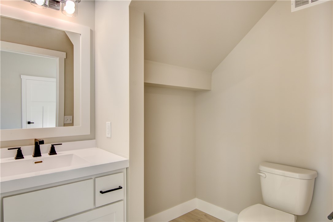 2534 Otter Tail Way Property Photo 5
