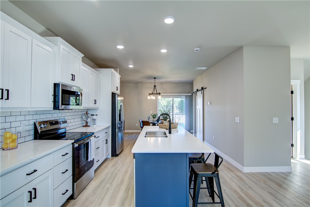 2534 Otter Tail Way Property Photo 8