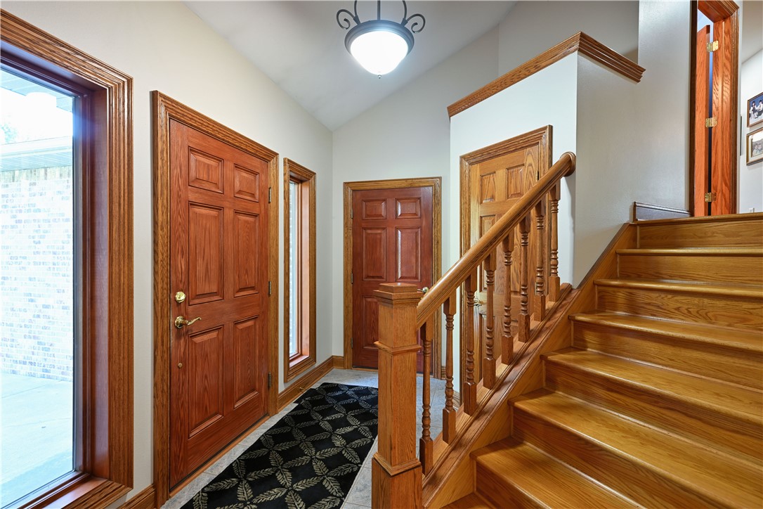 2047 23 11/16 Avenue Property Photo 8