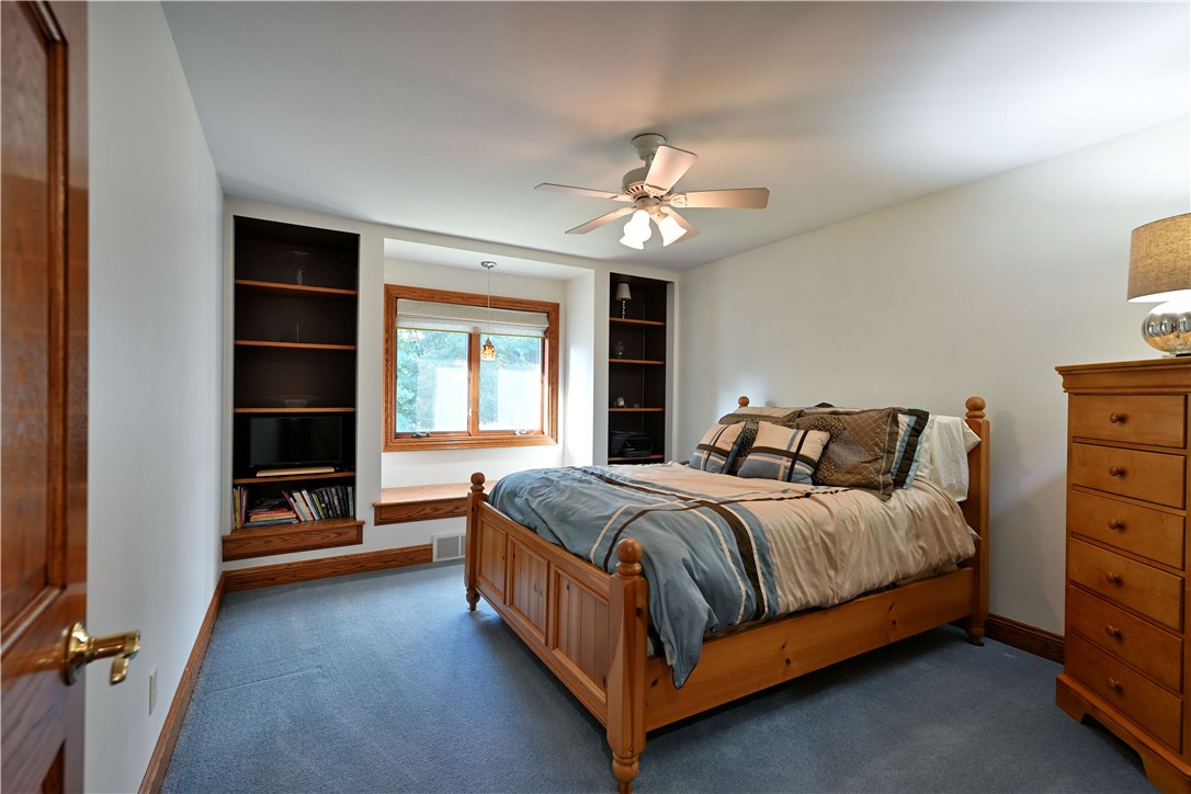 2047 23 11/16 Avenue Property Photo 29