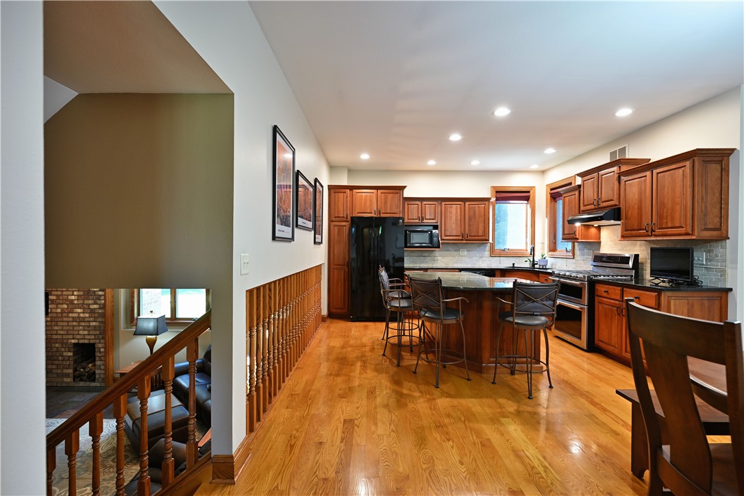 2047 23 11/16 Avenue Property Photo 35