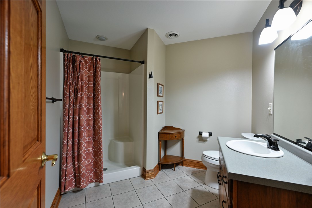 2047 23 11/16 Avenue Property Photo 42
