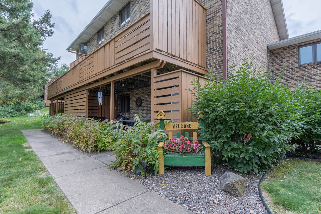 553 Goldsmith Street Property Photo 1