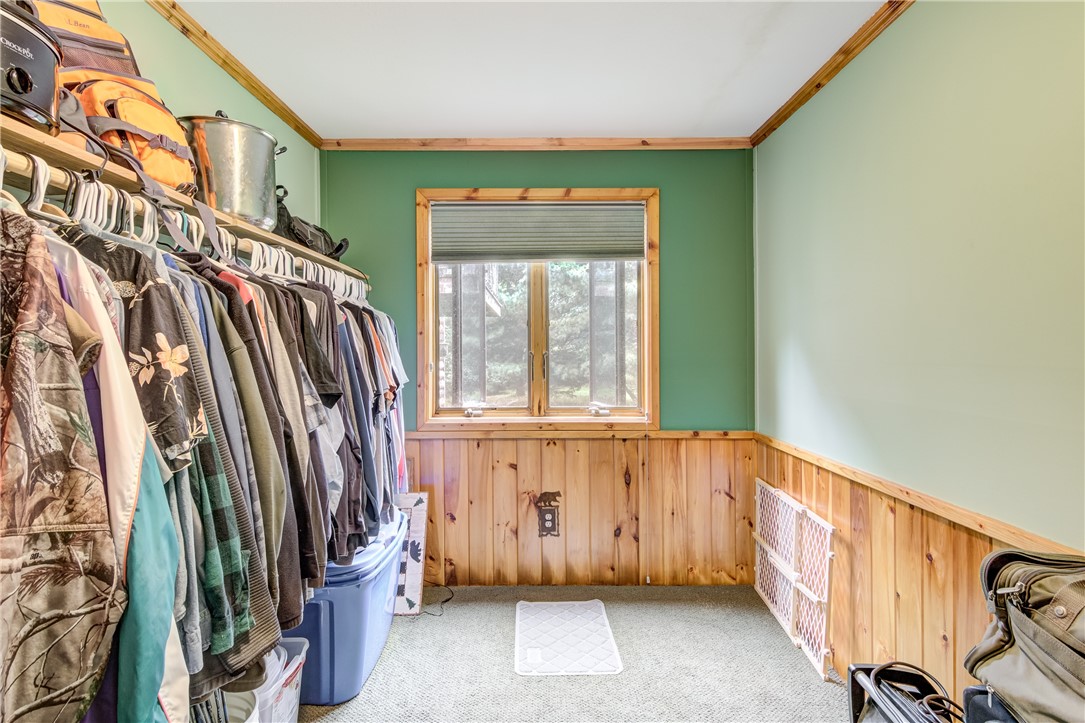 9357 N Dun Rovin Road Property Photo 13