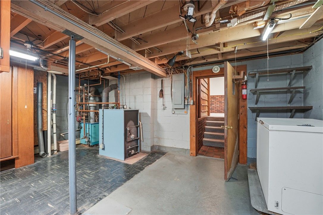 4824 180th Street Property Photo 28