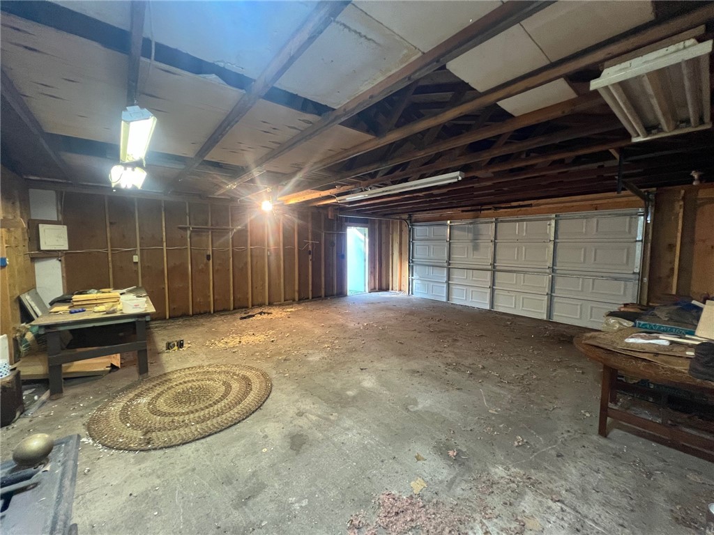 13643 Spaulding Road Property Photo 3