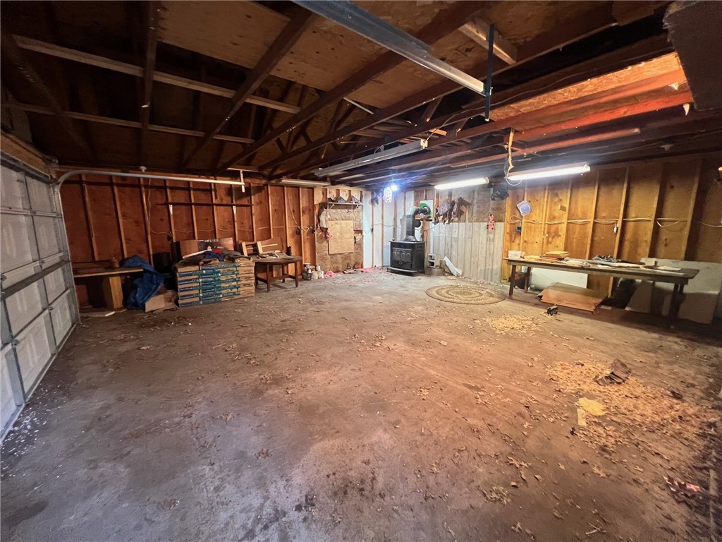 13643 Spaulding Road Property Photo 4