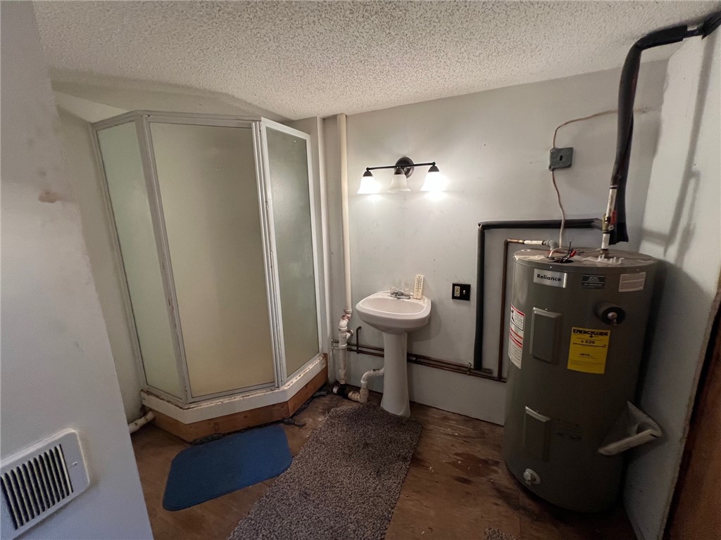 13643 Spaulding Road Property Photo 15