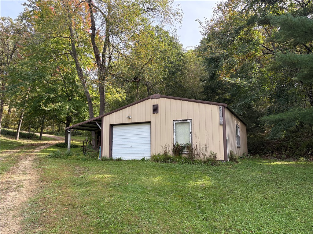 S392 County Road Vv Property Photo 3