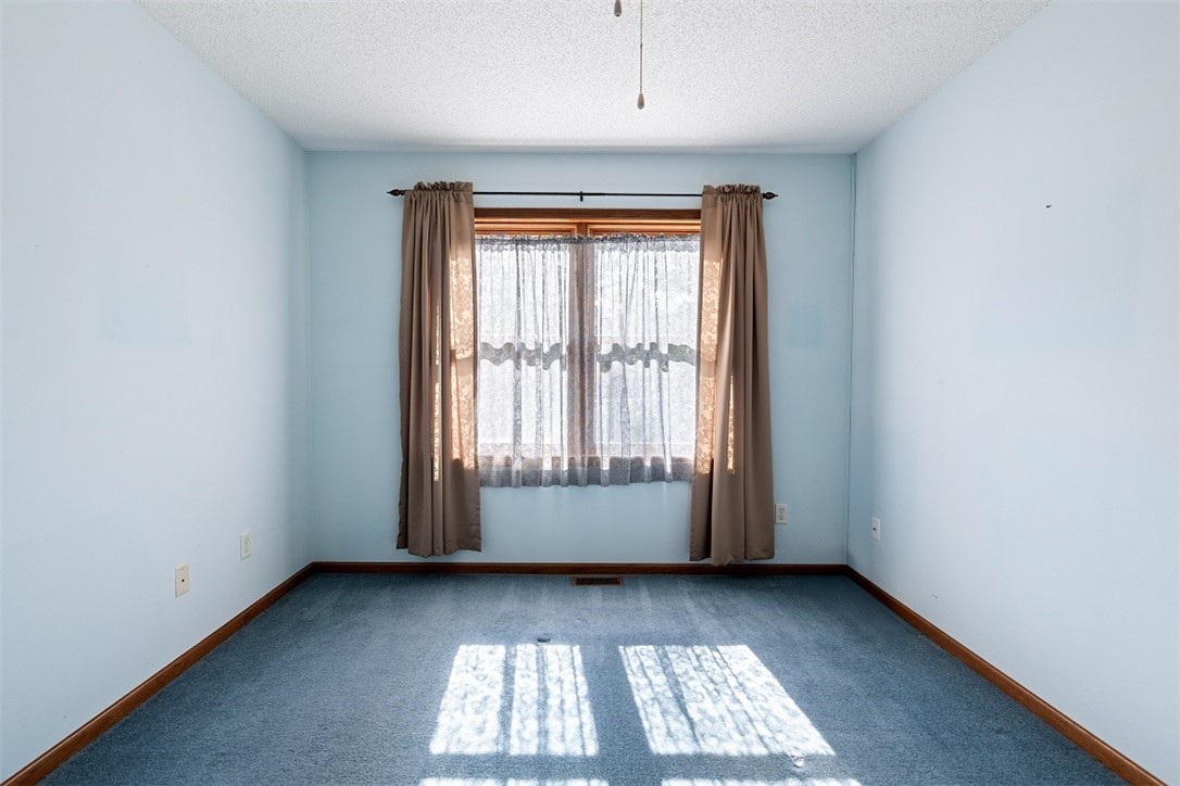 S392 County Road Vv Property Photo 10