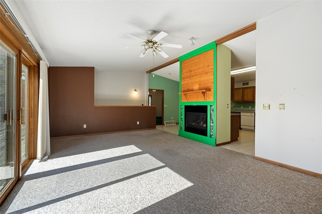 S392 County Road Vv Property Photo 13