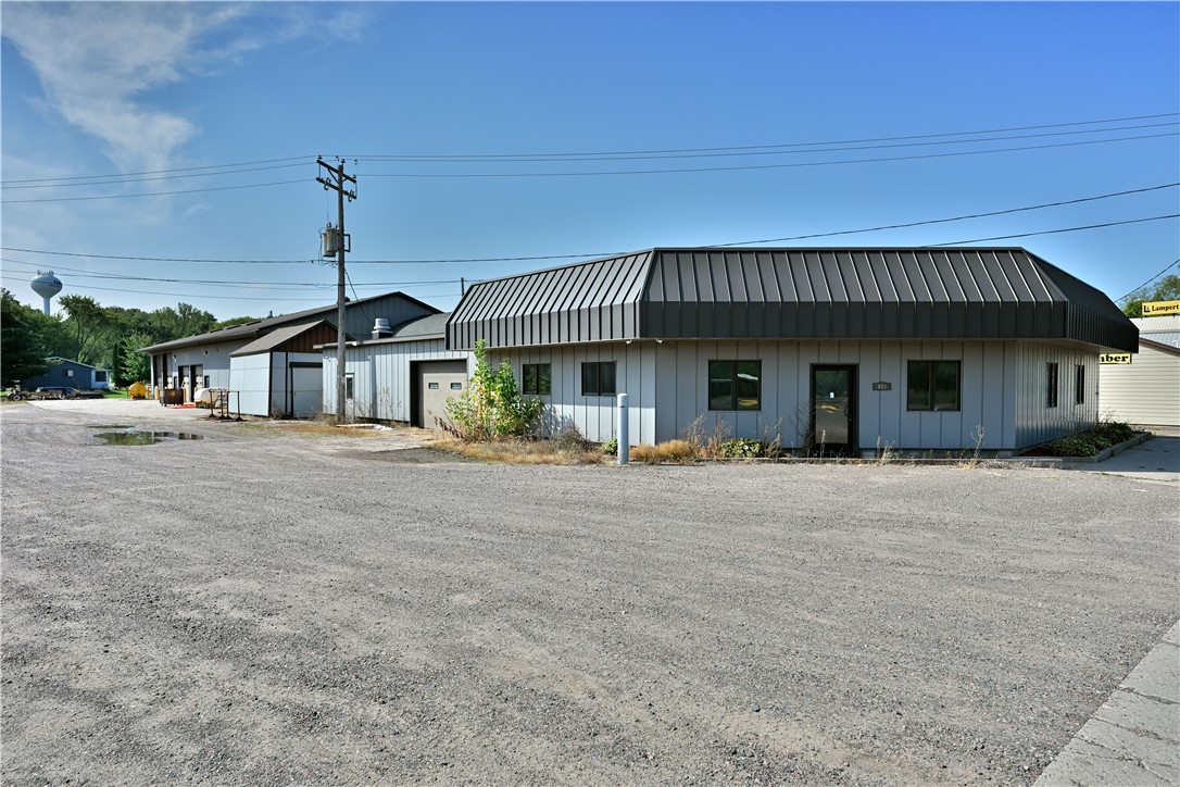 521 Knapp Street Property Photo 11