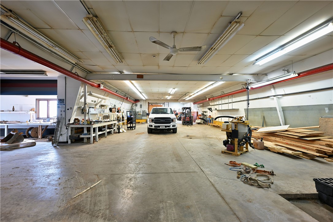 521 Knapp Street Property Photo 32