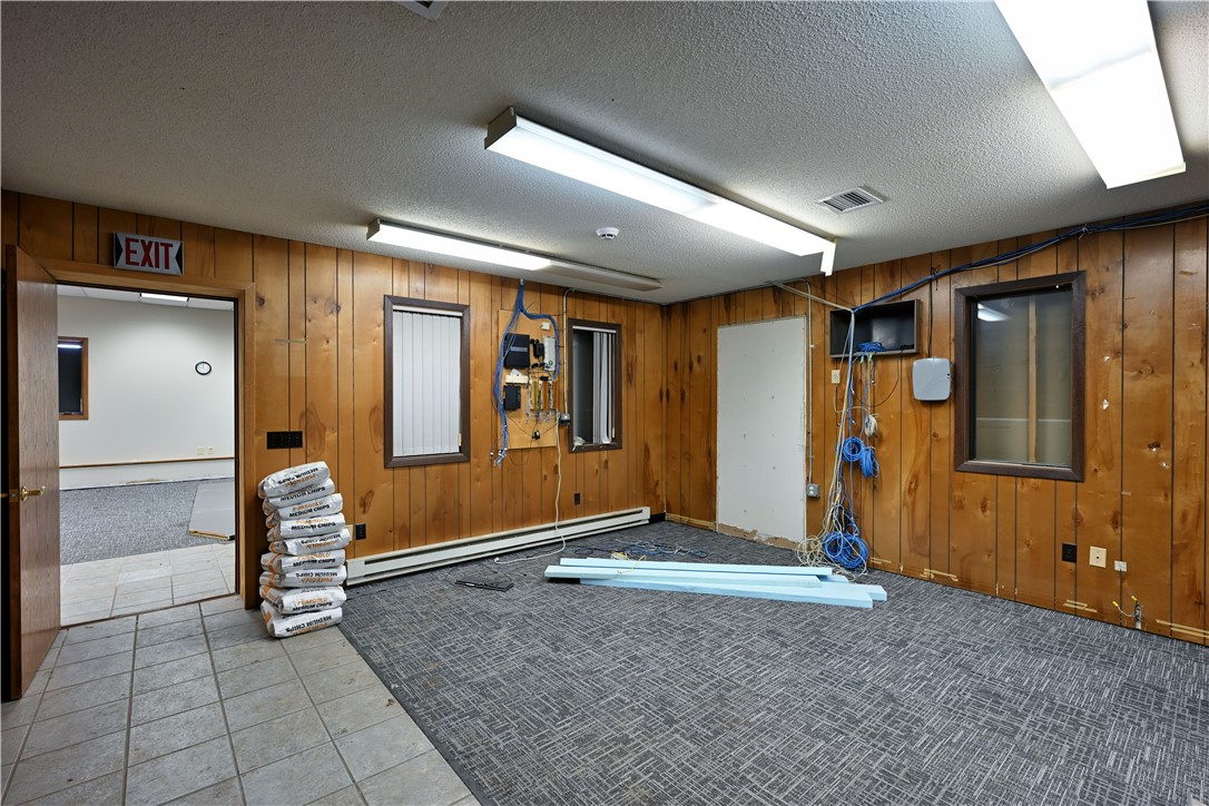 521 Knapp Street Property Photo 33
