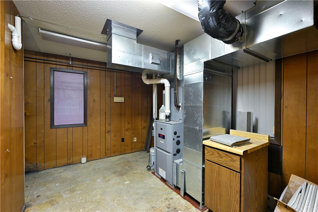 521 Knapp Street Property Photo 35
