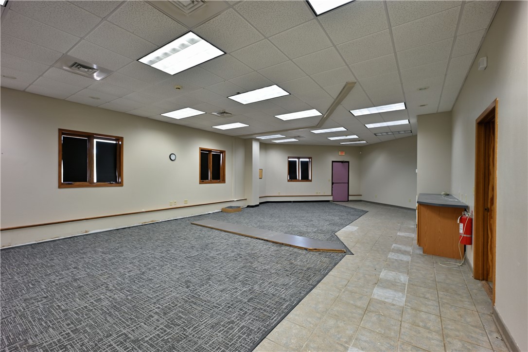 521 Knapp Street Property Photo 37