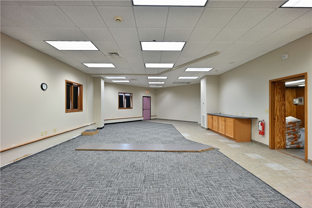 521 Knapp Street Property Photo 38